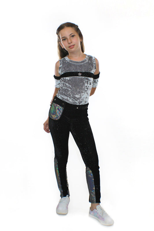 Ori Pants, with Pocketwist™. Glitter stretch velvet with sleek design.