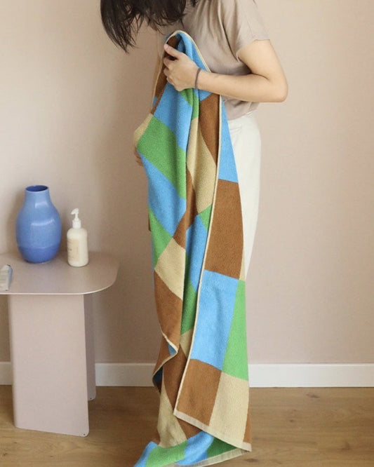 Rainbow Checkered Bath Towel, Soft 100% Organic Long-stapled Cotton