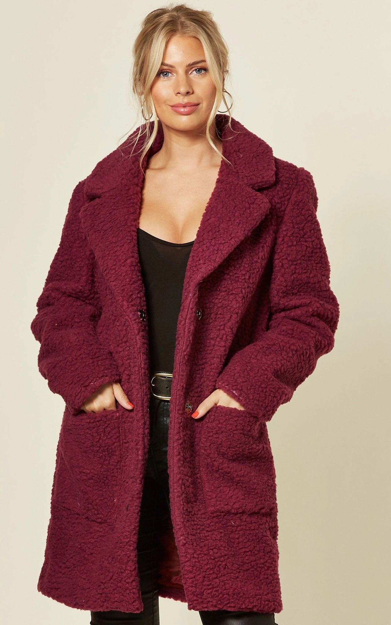 Stud Button Borg Teddy Coat (1905) | Rose Eleusis