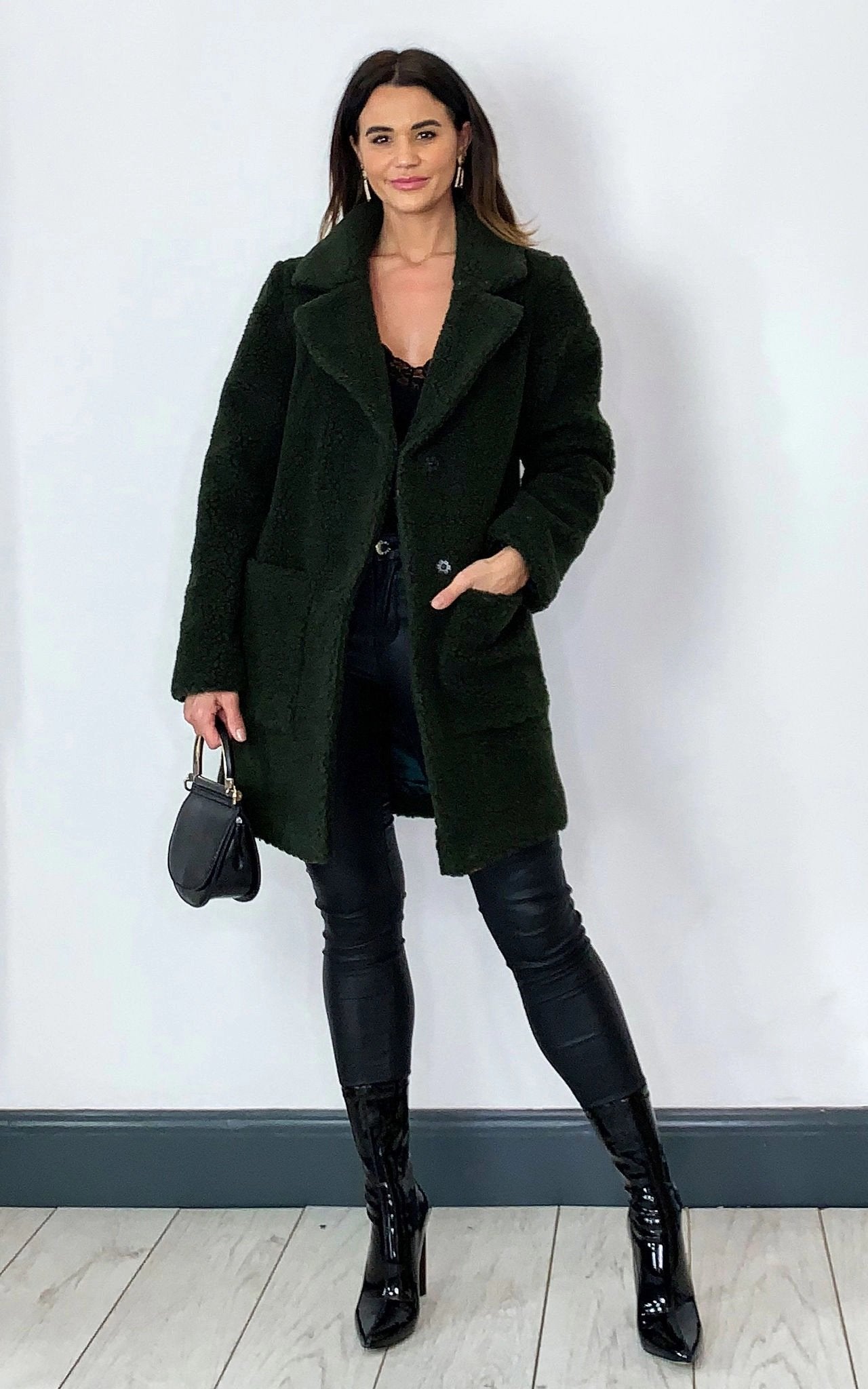 Stud Button Borg Teddy Coat (1905) | Rose Eleusis