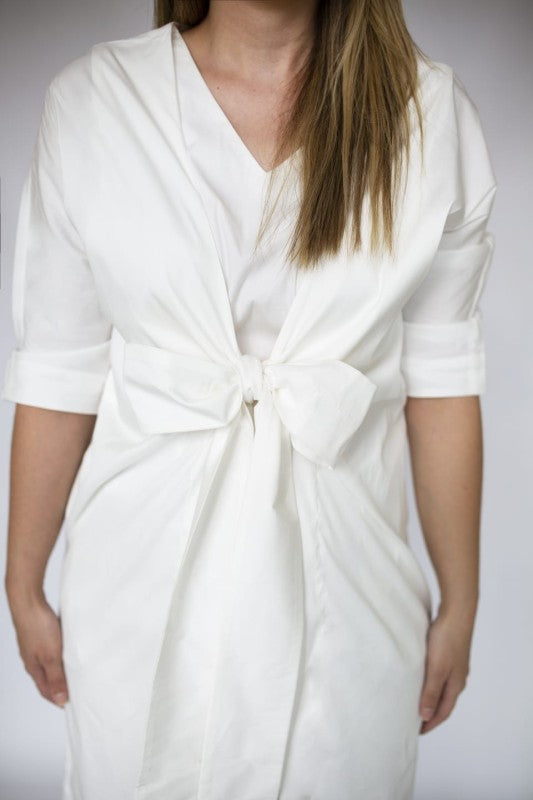 White Dress jacket 3/4 sleeve ties in front with p