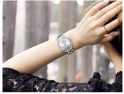 CHARLOTTE Womens Classic Watch