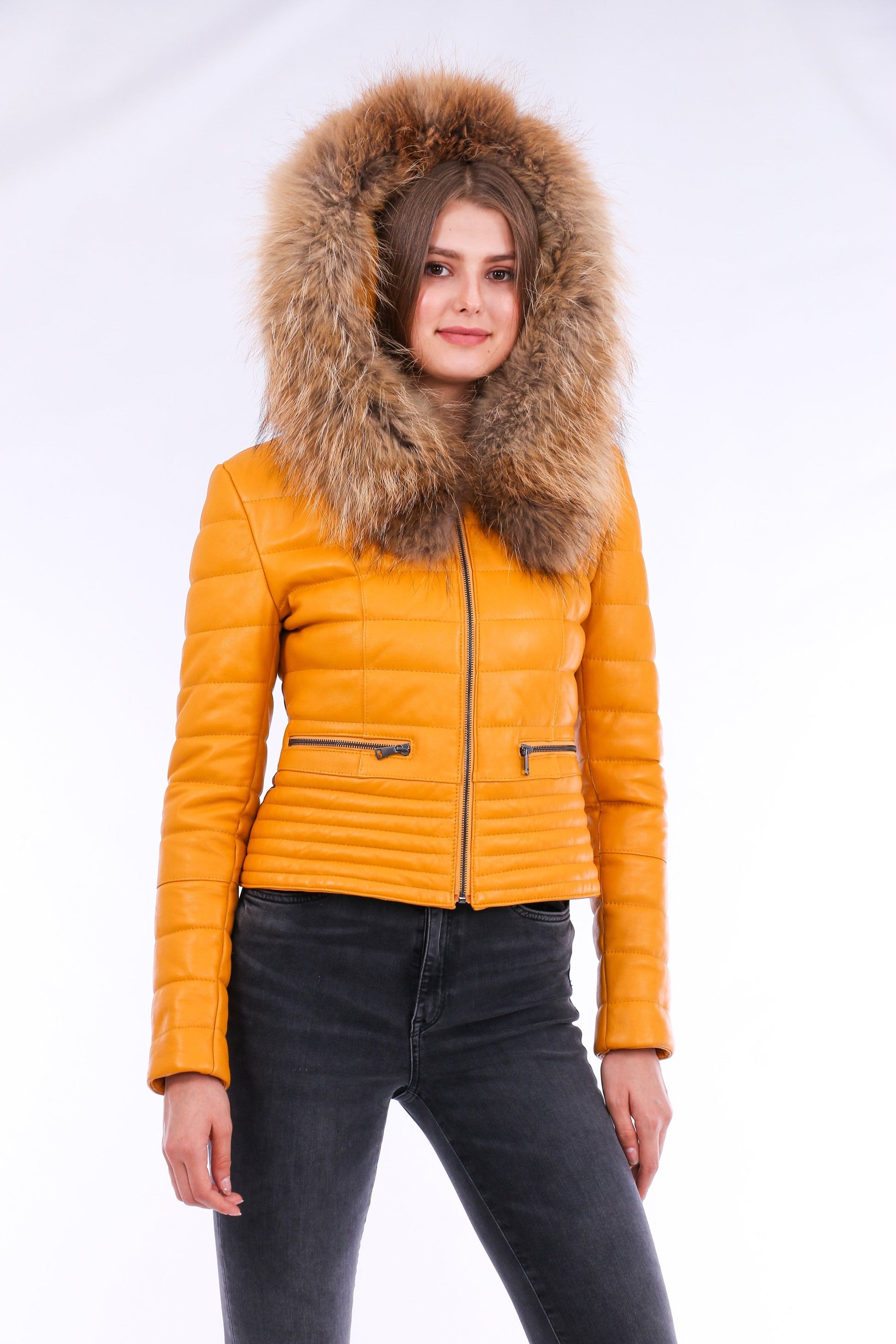 Anoraq Quilted Leather Jacket | Sangria Iapetus