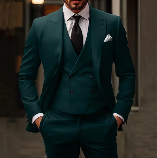 Marclaire™ – Grand Three-Piece Banquet Suit