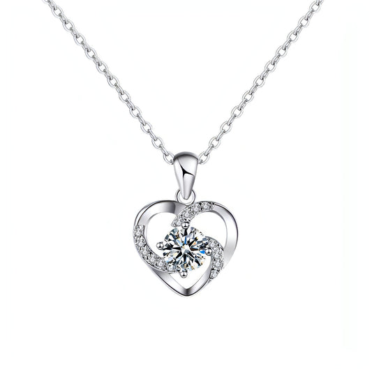LuxeHeart™ – 18K Moissanite Platinum Heart Necklace